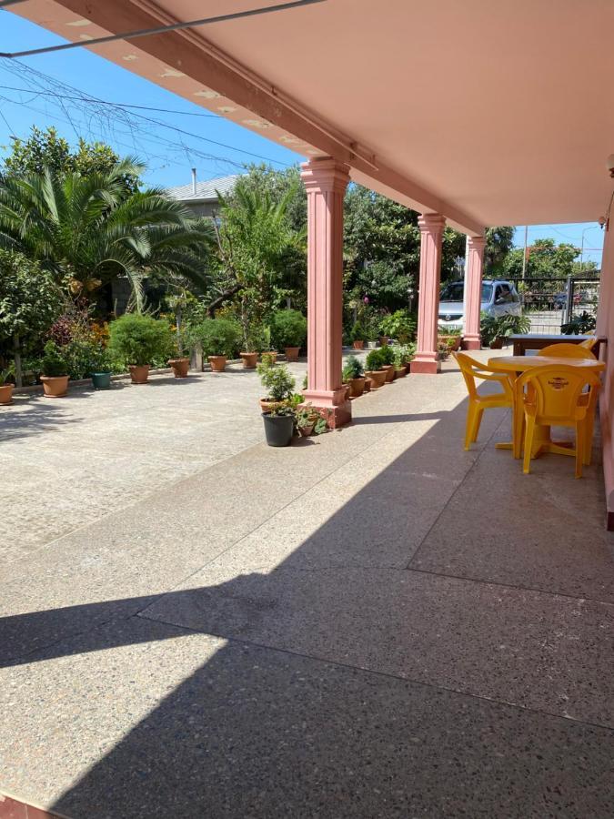Villa Jakos Paradise บาทูมิ ภายนอก รูปภาพ