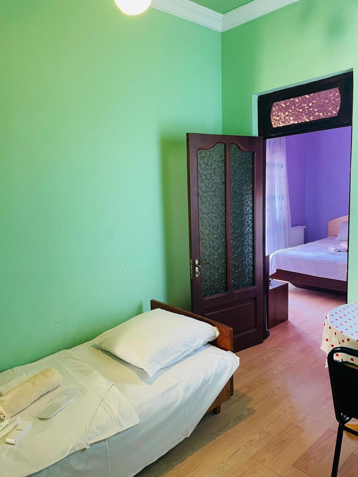 Villa Jakos Paradise บาทูมิ ภายนอก รูปภาพ
